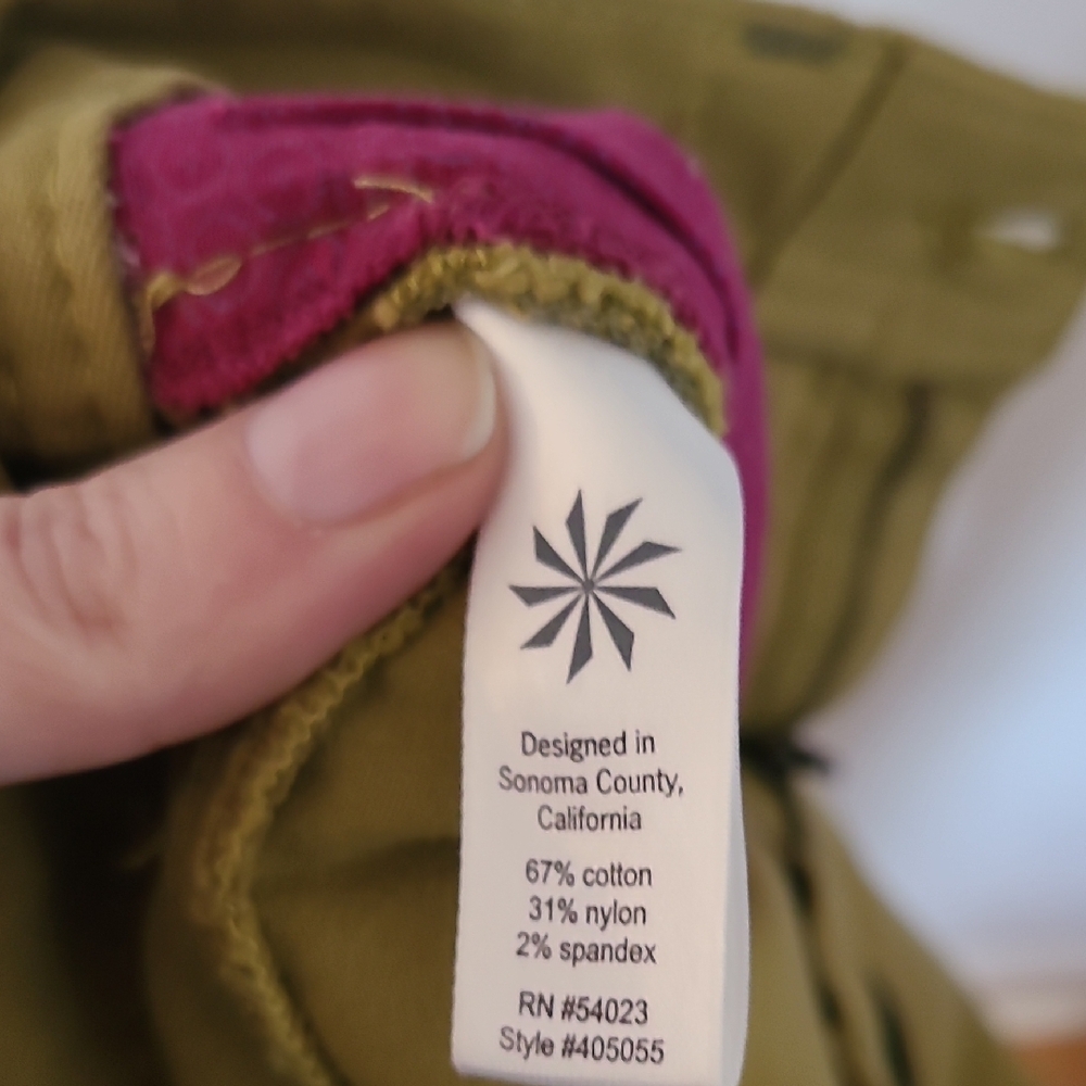 Athleta Green Moss Cropped Denim Hiking Pants, Pink Pockets. Size 6 - Picture 7 of 11